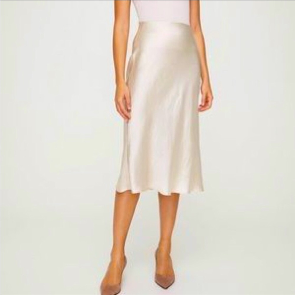 Aritzia Slip Skirt | Size 00 | Frappe Cream